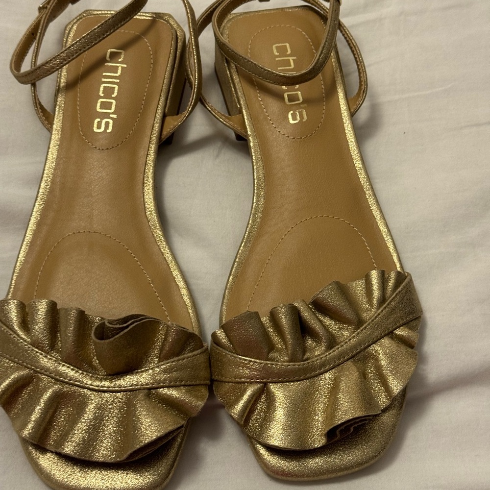 Gold flat sandal